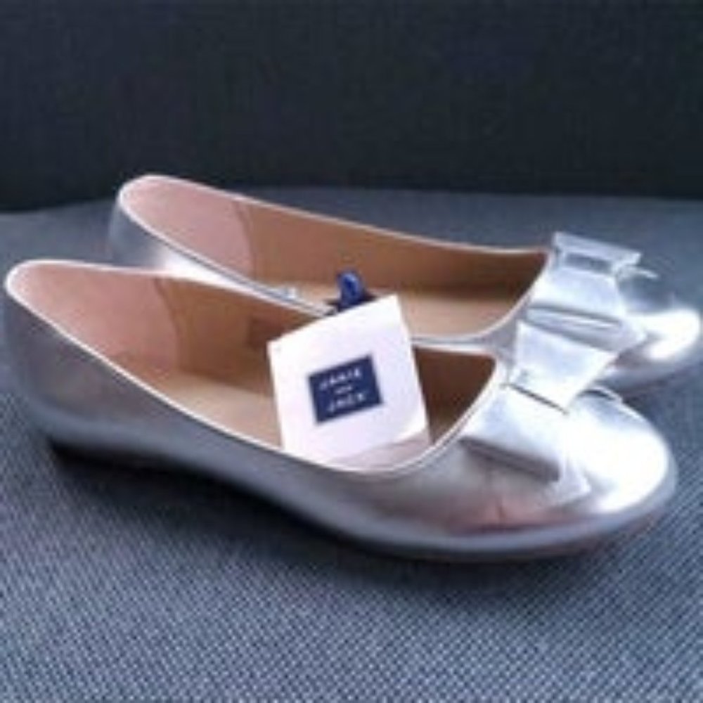 Janie and Jack girls silver ballet flats size 4 NWT